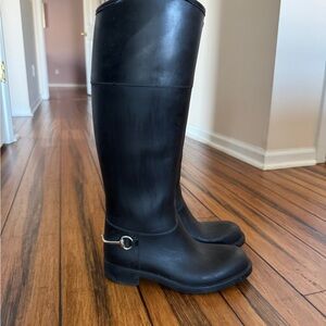 Gucci Black Sole Detail